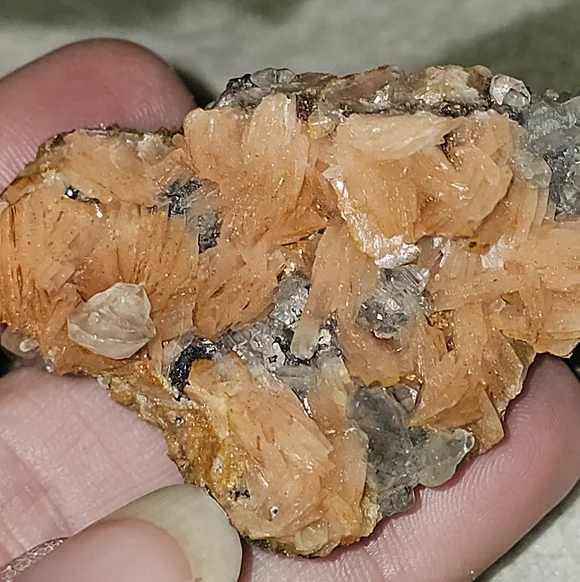 Pink Barite Cersuite And Gelena - Picture 6 of 10